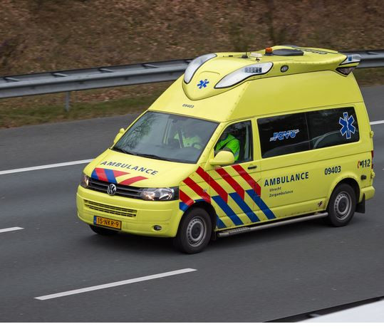ambulance-0013-klein