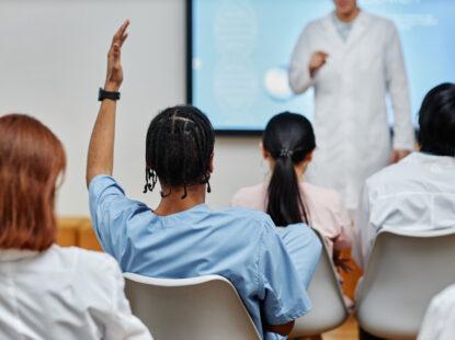 Stem de opleiding tot IC-verpleegkundige op Europees niveau af!