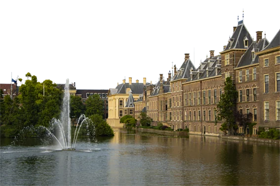 iStock-1182490047-binnenhof.png